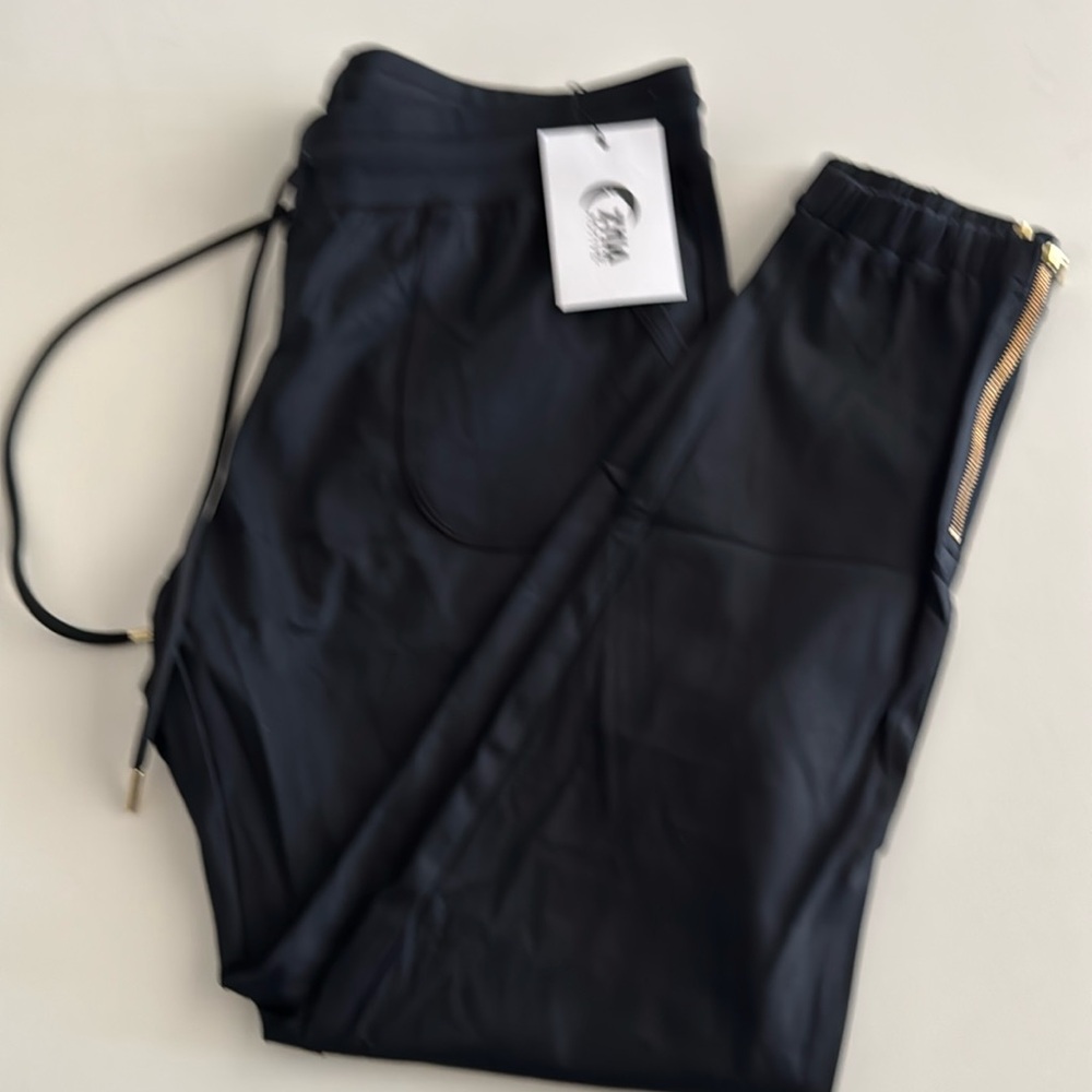 NWT ZYIA Peak Joggers